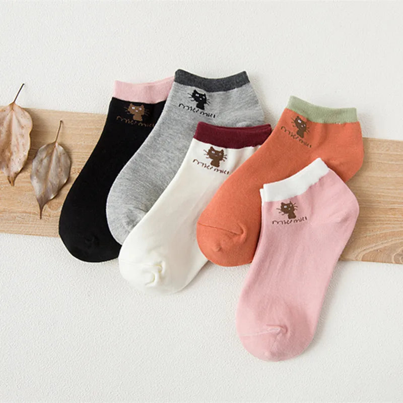 Adorable Cat-Themed Ankle Socks for Fashion-Forward Women - Image 6