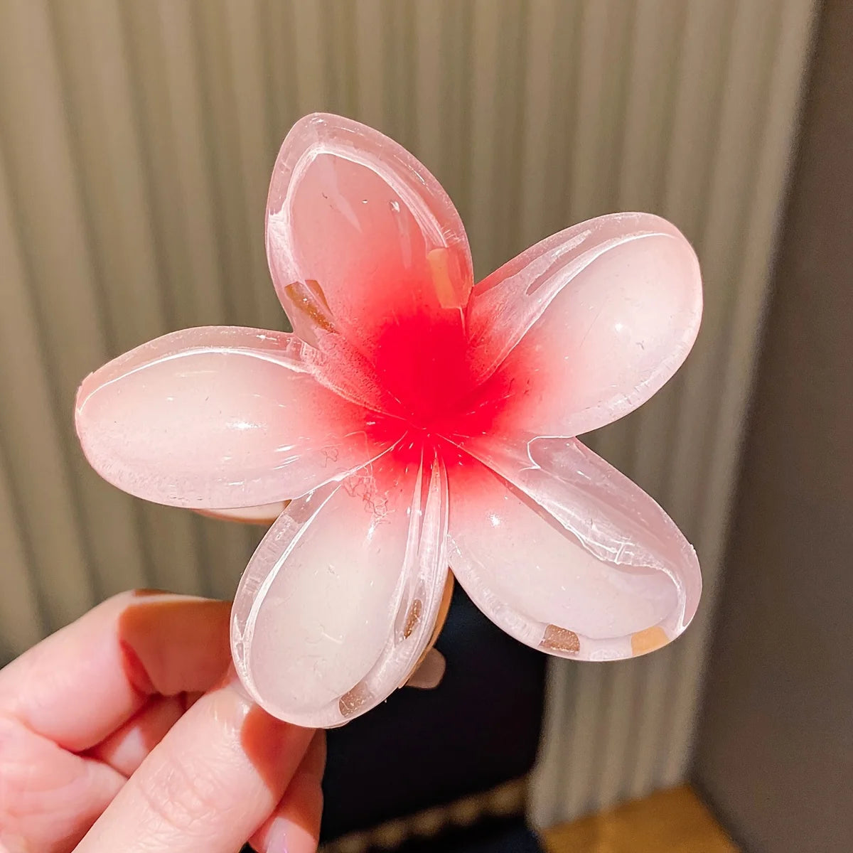 Vibrant Floral Hair Claws – Elegant Accessories for Every Occasion - Image 10